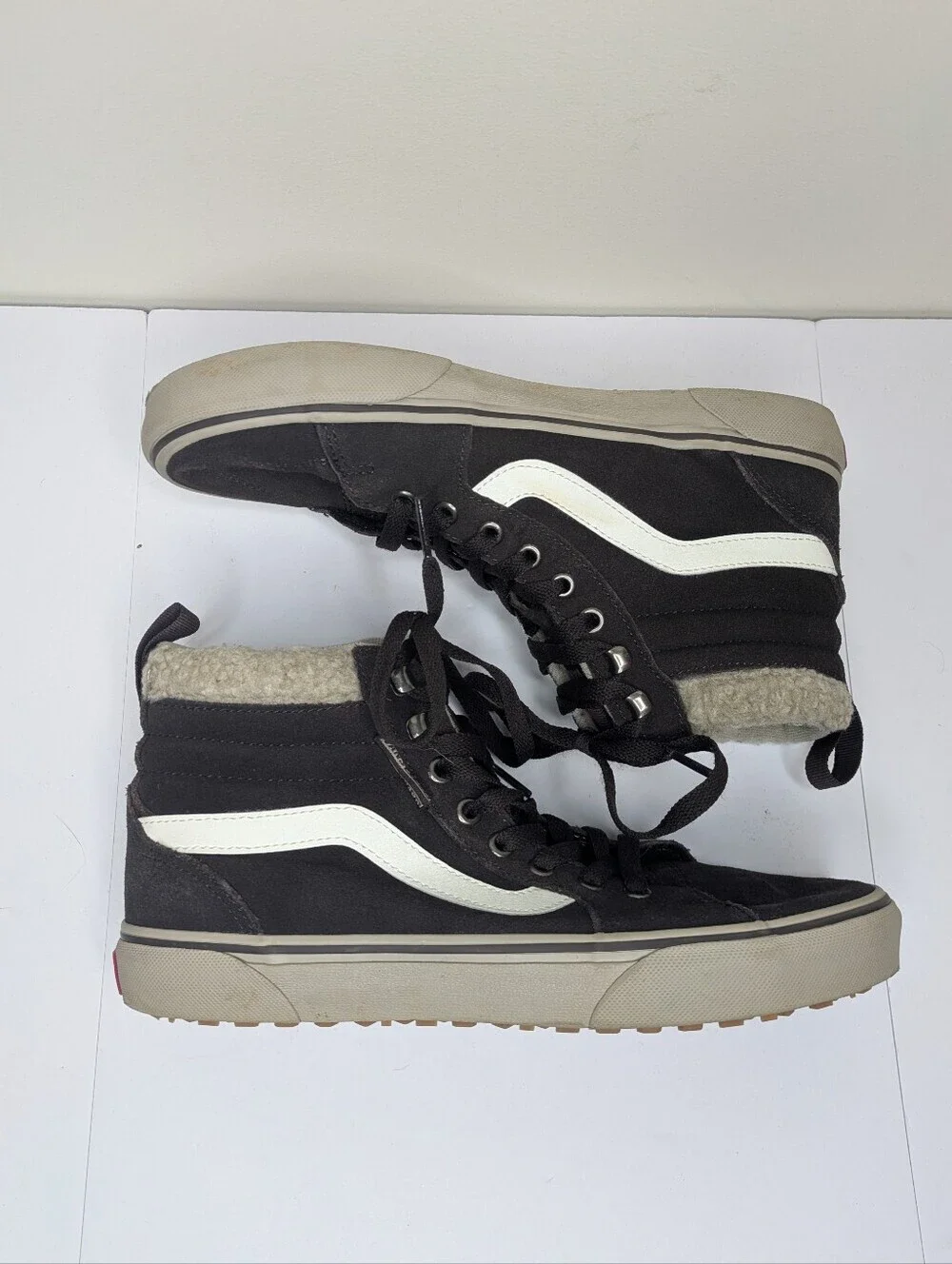 Vans Filmore High Top Sherpa Sneaker 9 Women